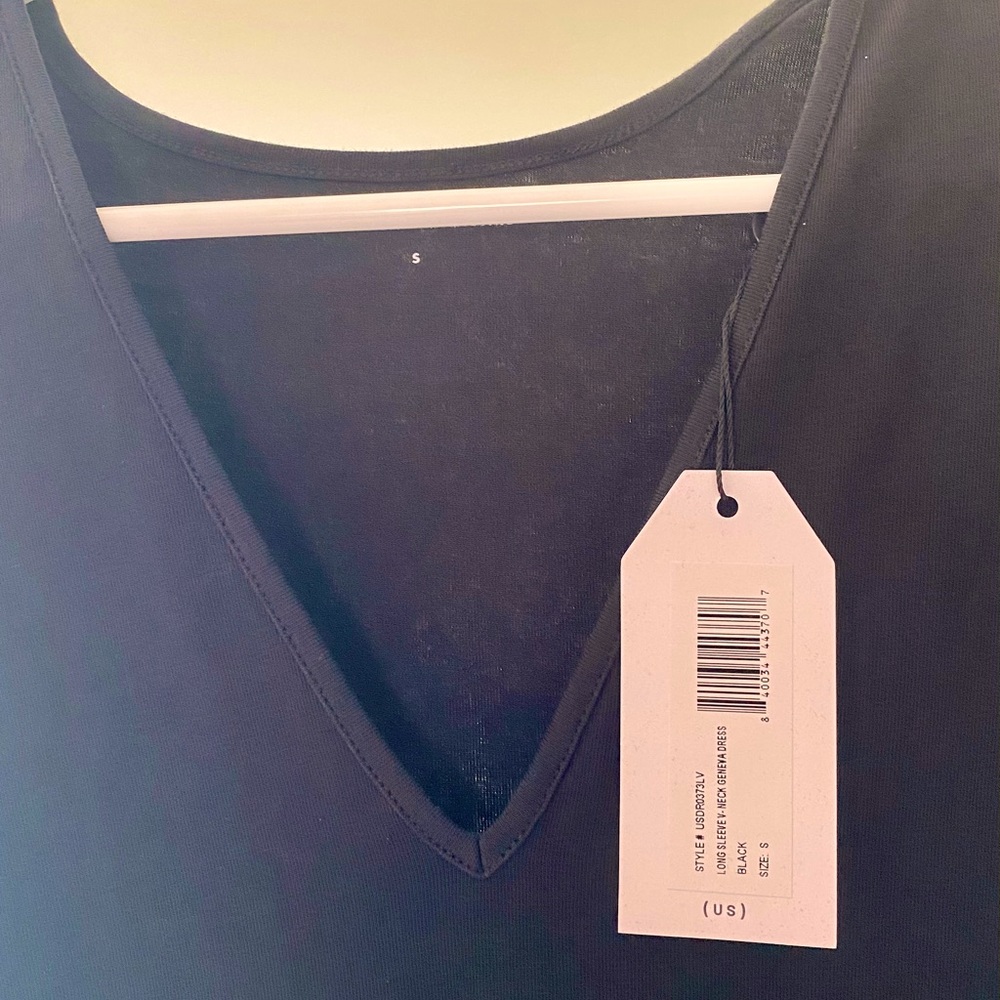 Universal Standard Geneva V-neck dress NWT